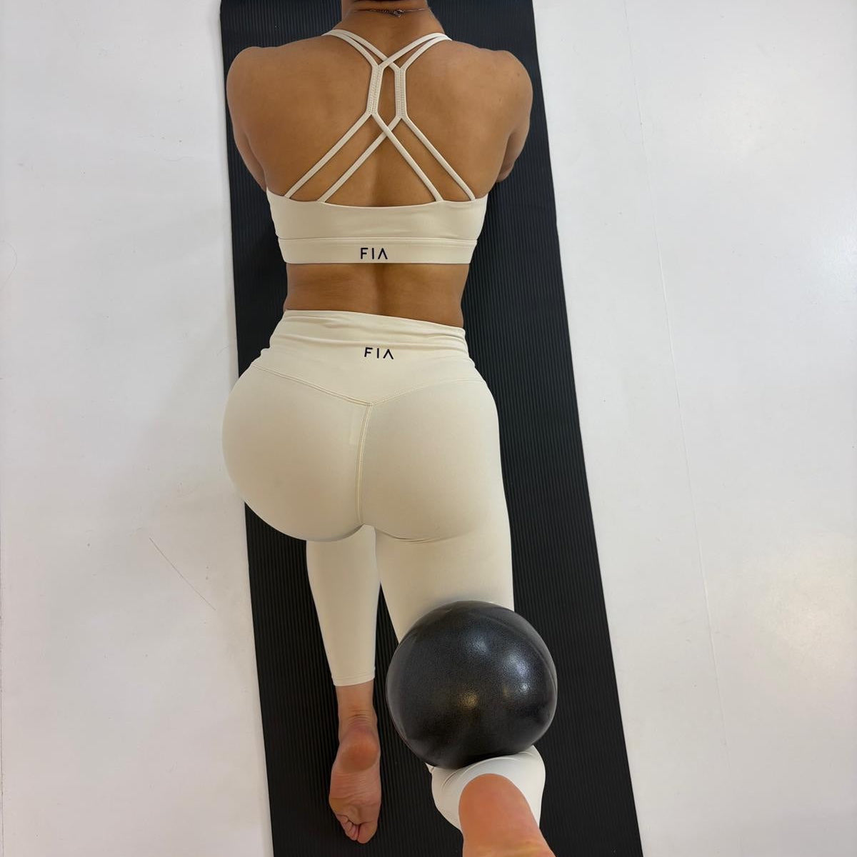 Balance Leggings - Cream